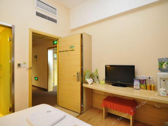 City Star Ji Feng Branch Кунмин Екстериор снимка